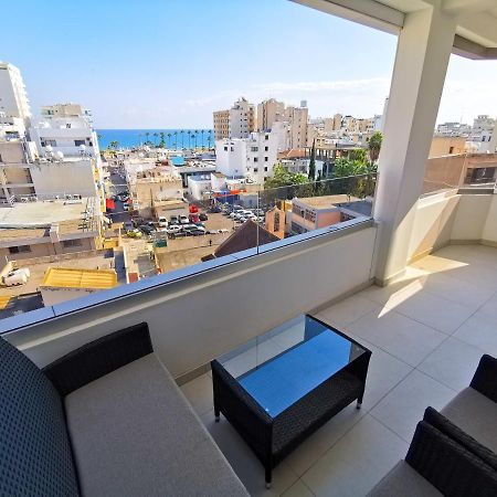 Sunny Daze Seaview Apartment 라르나카 외부 사진